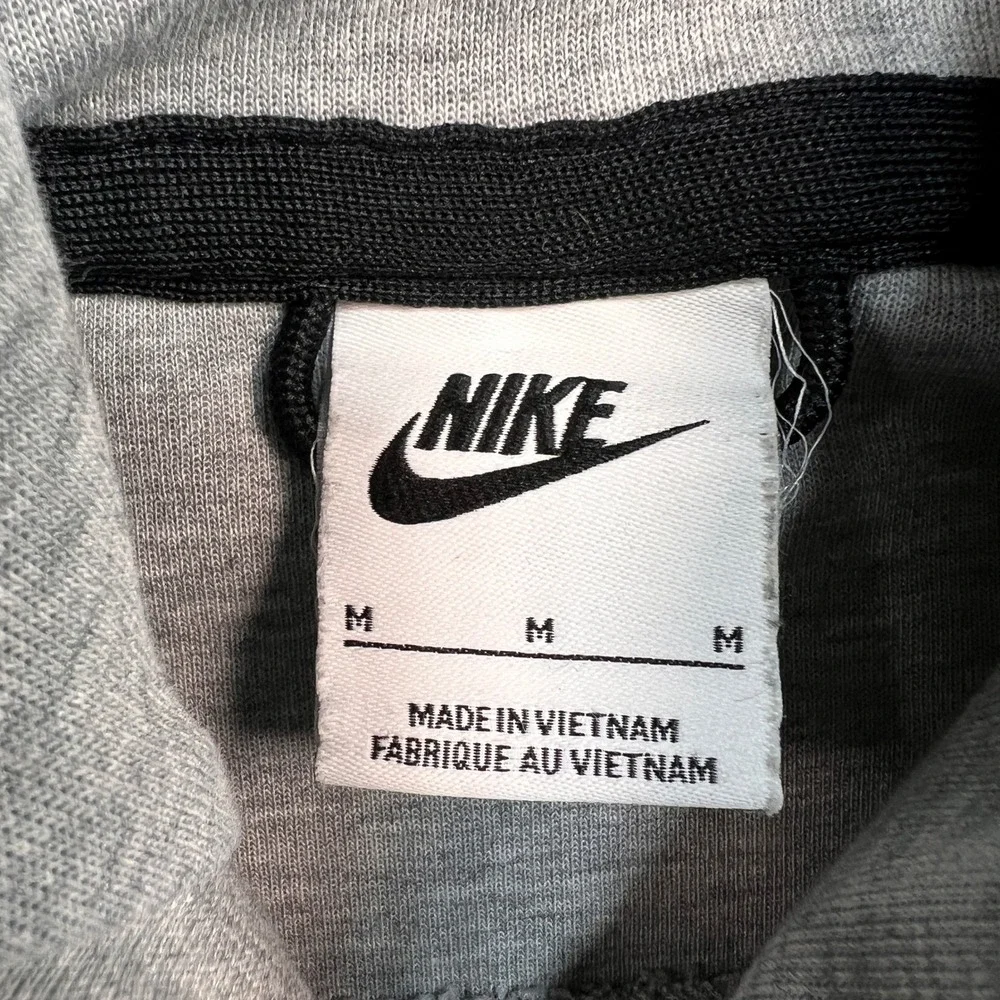 Nike Tech Fleece Pullover Hoodie Men Medium‎ Gray Athleisure DD5174-063 Sporty